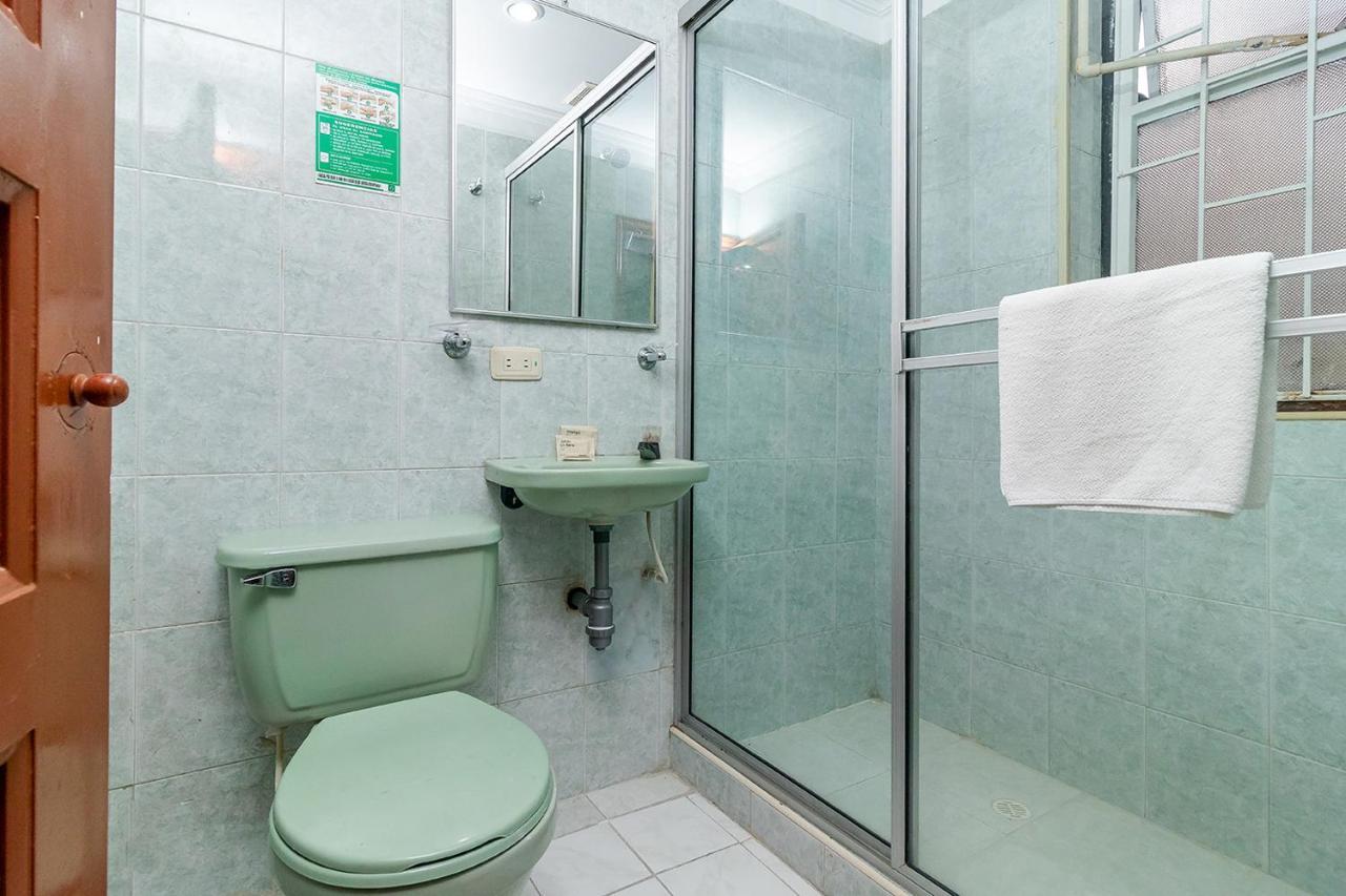 Hotel Americano Богота Екстериор снимка