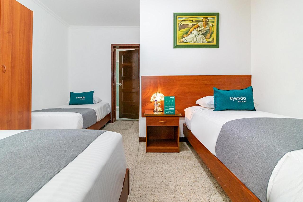 Hotel Americano Богота Екстериор снимка